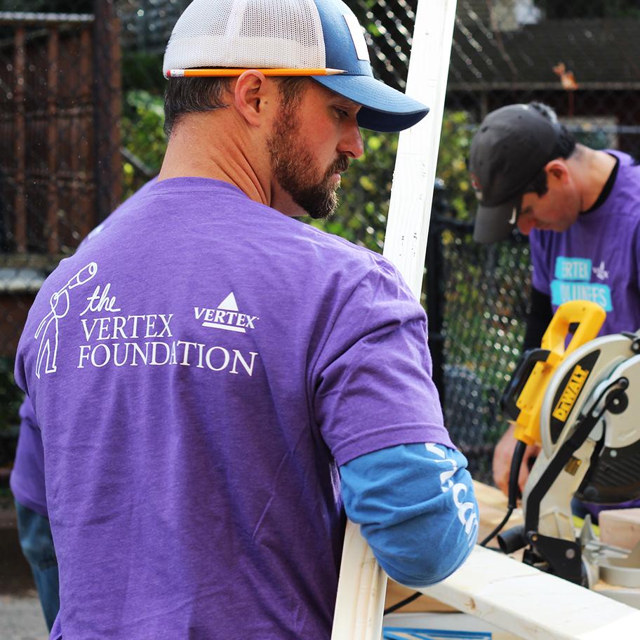 Vertex Foundation volunteer working on a construction project